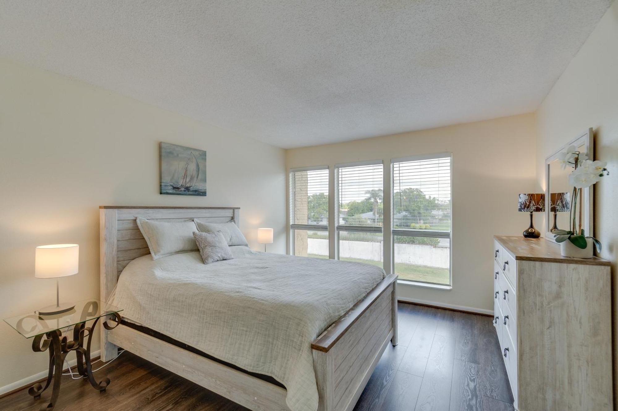 Updated Sienna Park Condo - 4 Miles To Siesta Key! Σεϊρασότα Εξωτερικό φωτογραφία